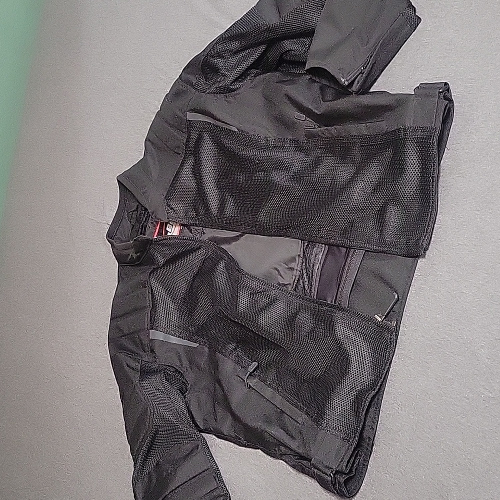 Motorcycle jacket